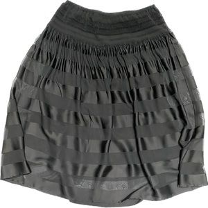 Gorgeous Pull-On Mario Serrano Holiday Skirt